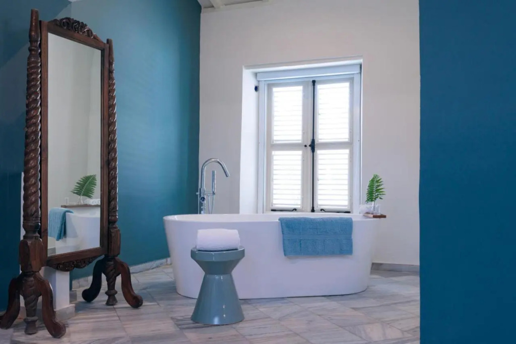 Anna Bay Boutique Hotel