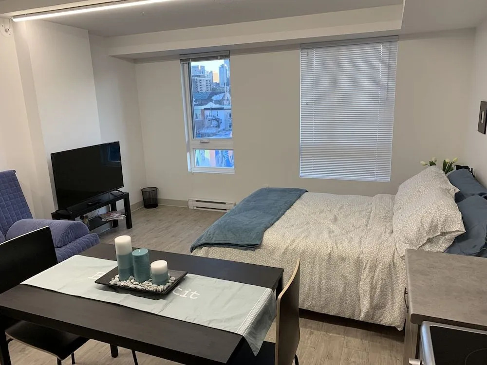 Studio Stays Downtown Montreal