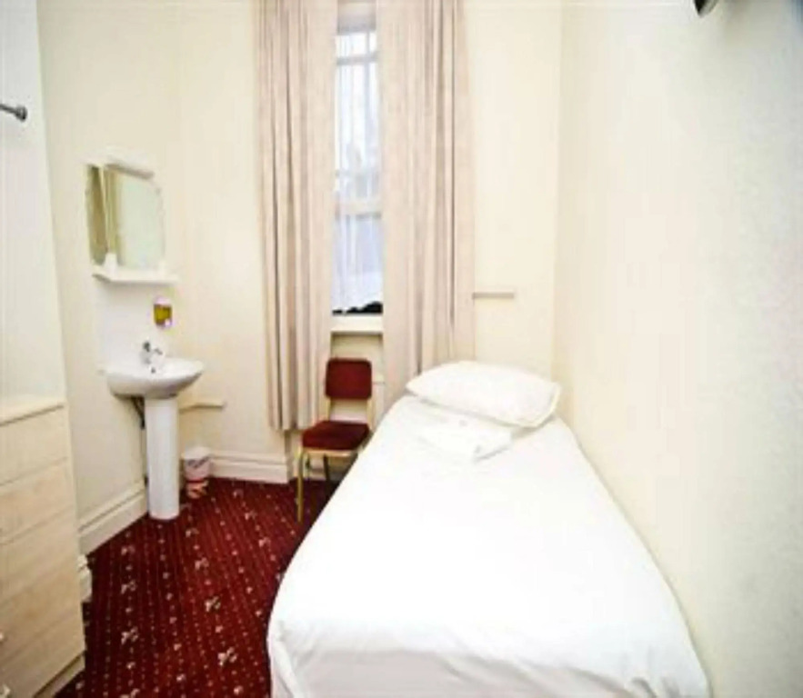 Five Kings Hotel