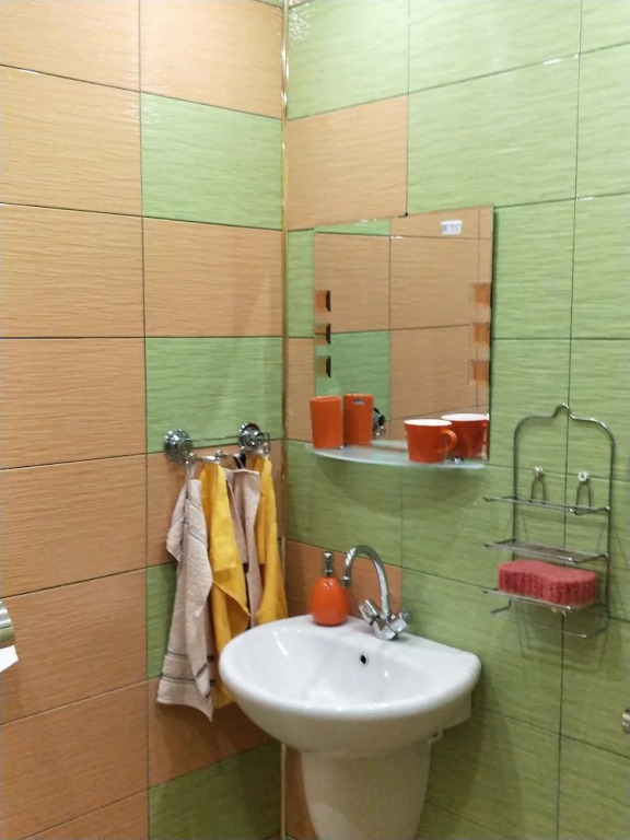 Communivative and Comfortable apt With a Great View to City and Mountains