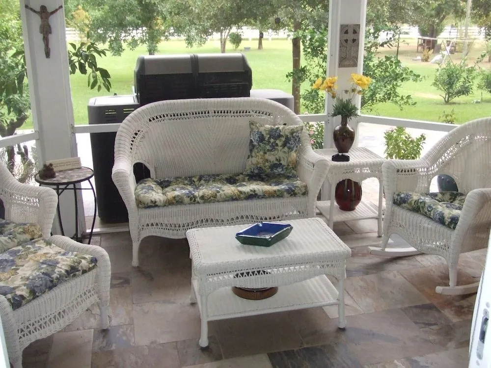 Honey Farm Bed & Breakfast