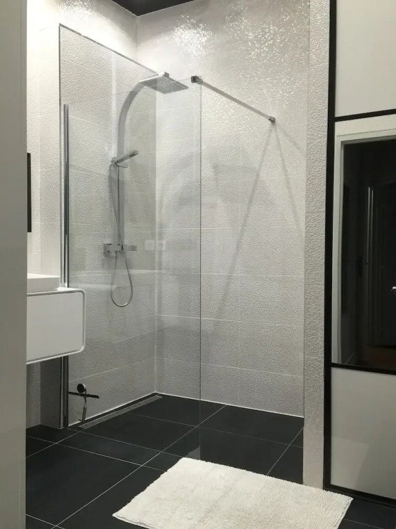 Gîte, Luxueux appartement T3 dans le Triangle D'Or "LES GRANDS HOMMES" Bordeaux