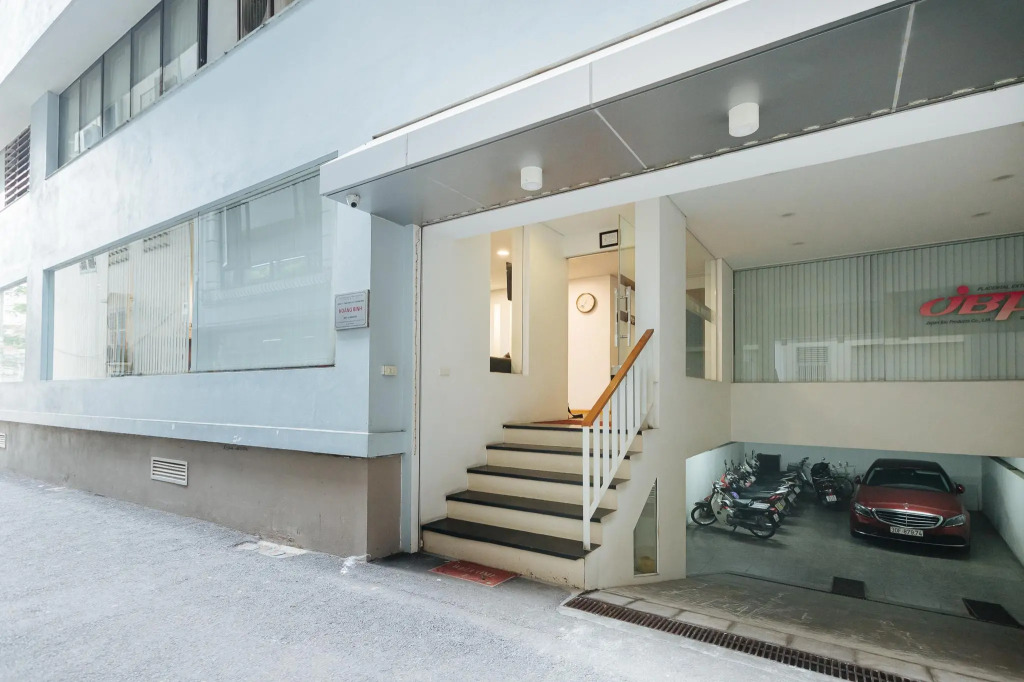 HB Serviced Apartment - 121B Quan Hoa