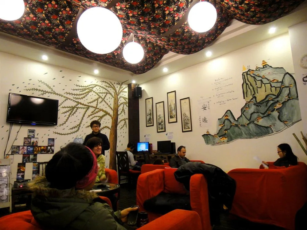 Emeishan Hostel C