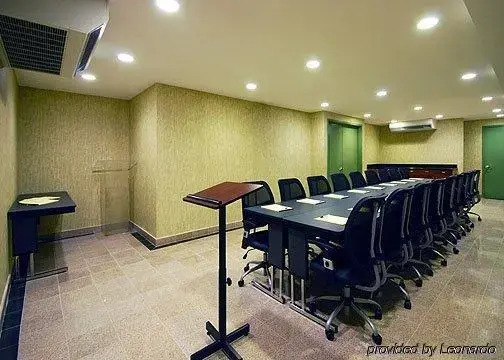 Quality Inn Jamaica AirTrain