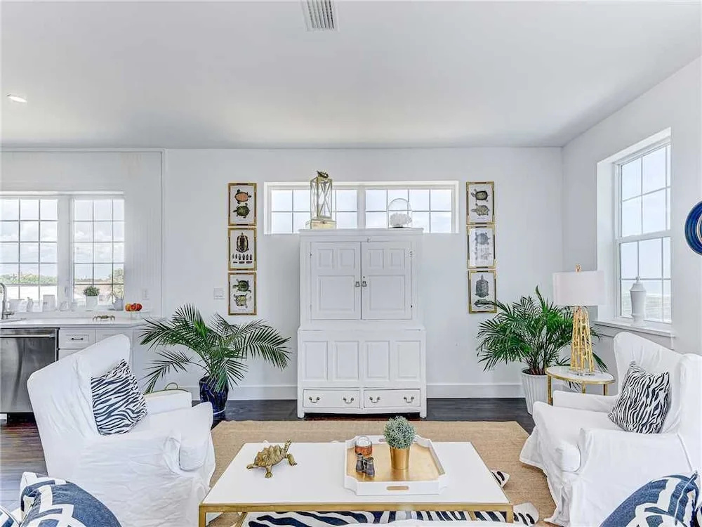 Anastasia Beach House - Five Bedroom Home