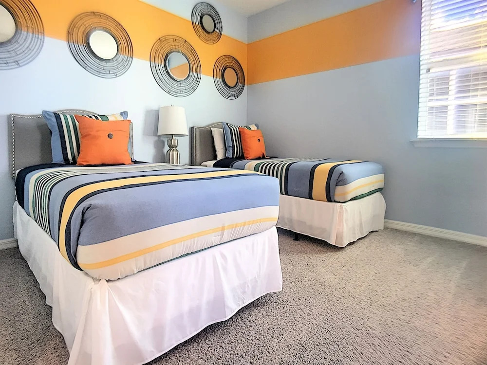 Laguna Villa by Florida Spirit