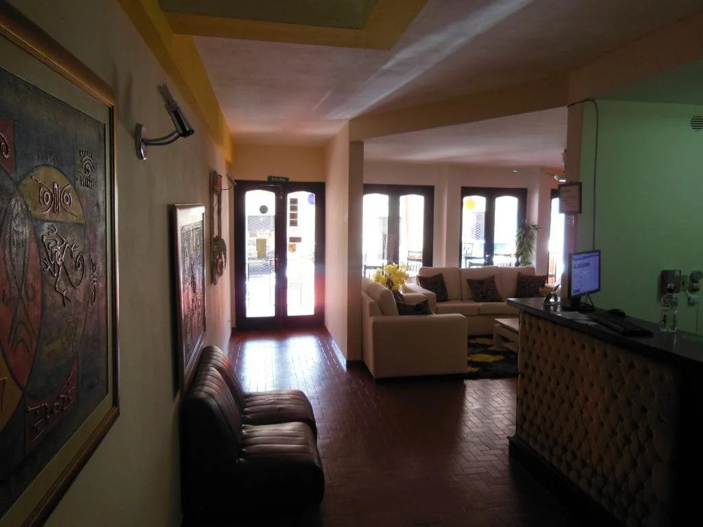 CENTRAL RIVIERA HOTEL Asunción
