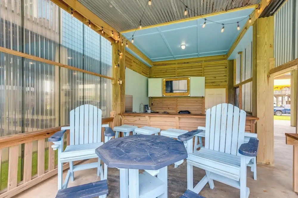 Walk to Sand! Home w/ Wide-open Ocean Views + Bar