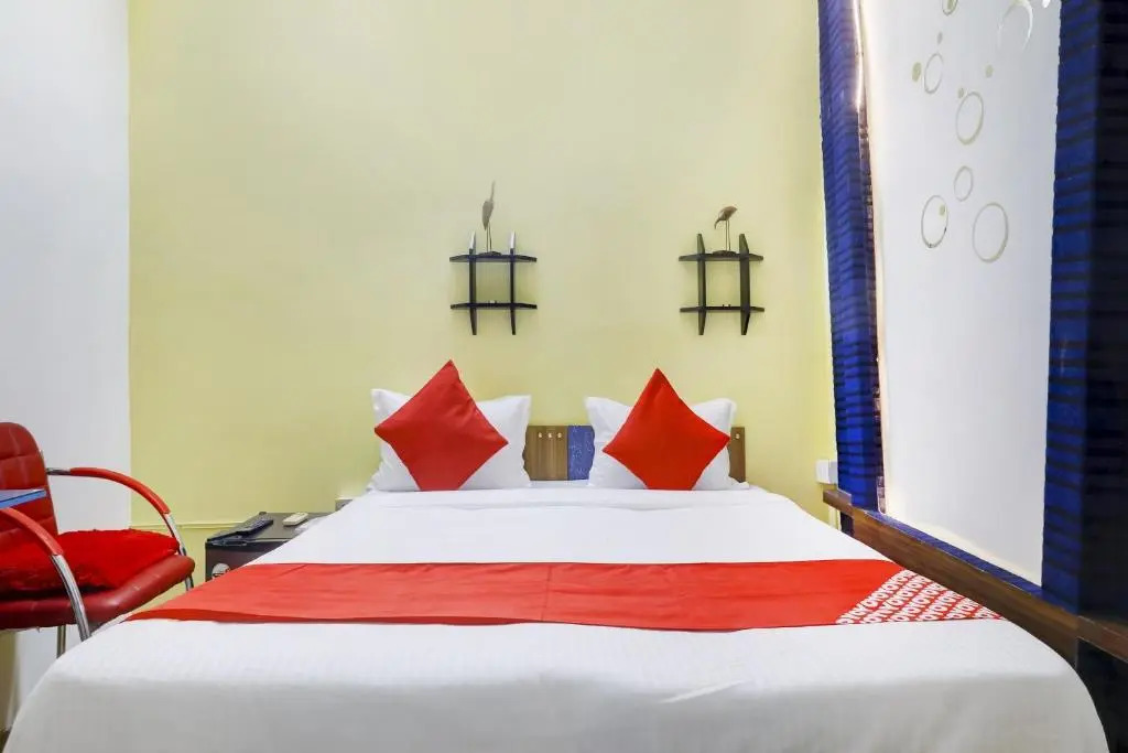 OYO Flagship 76333 Shannu Residency