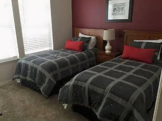 Indian Creek, 4 Bedroom, South Facing Pool and Game Room
