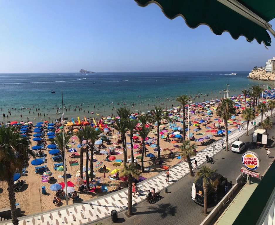 Levante Beach Apartments by Mara Boutique