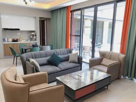 Guanhai Dolphin Seaview Holiday Apartment