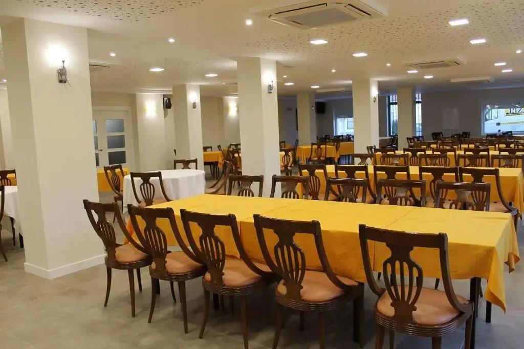 Hostal Restaurante Carolina