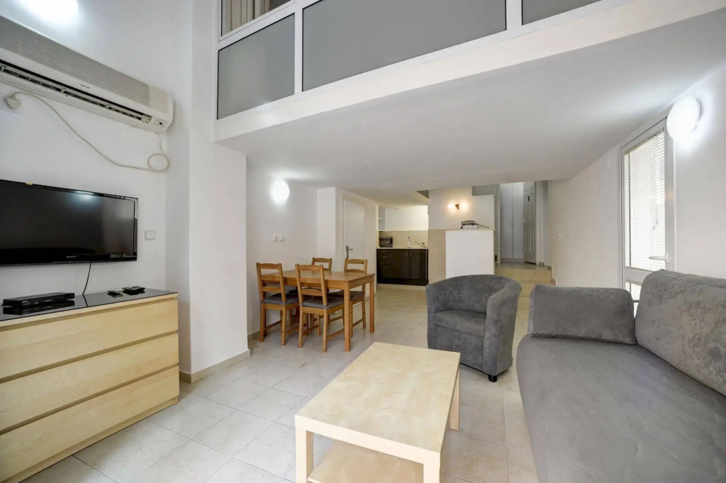 Sea Suites