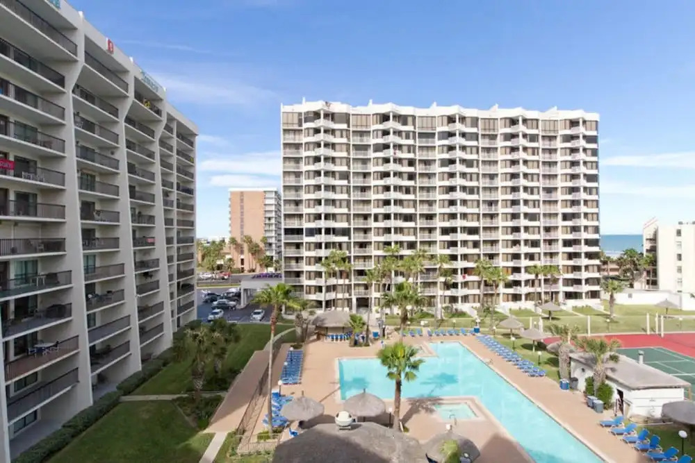 Saida IV Condominium 607