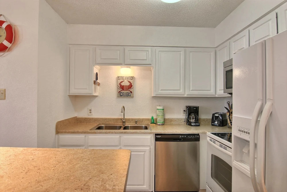 Coastal Retreat - 2 Br condo