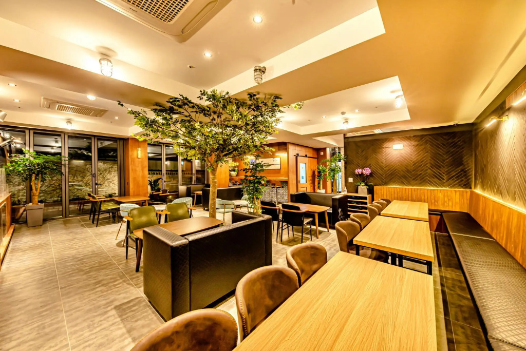 The Jade Hotel