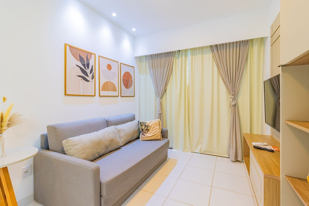 Mana Beach #d322 - Two Bedrooms by Carpediem