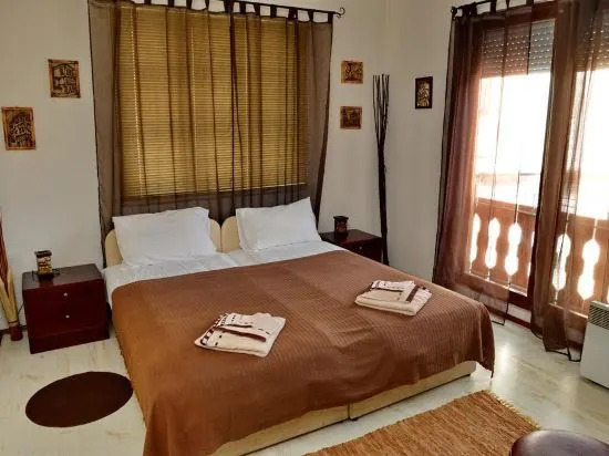 Eke Irin Apartments