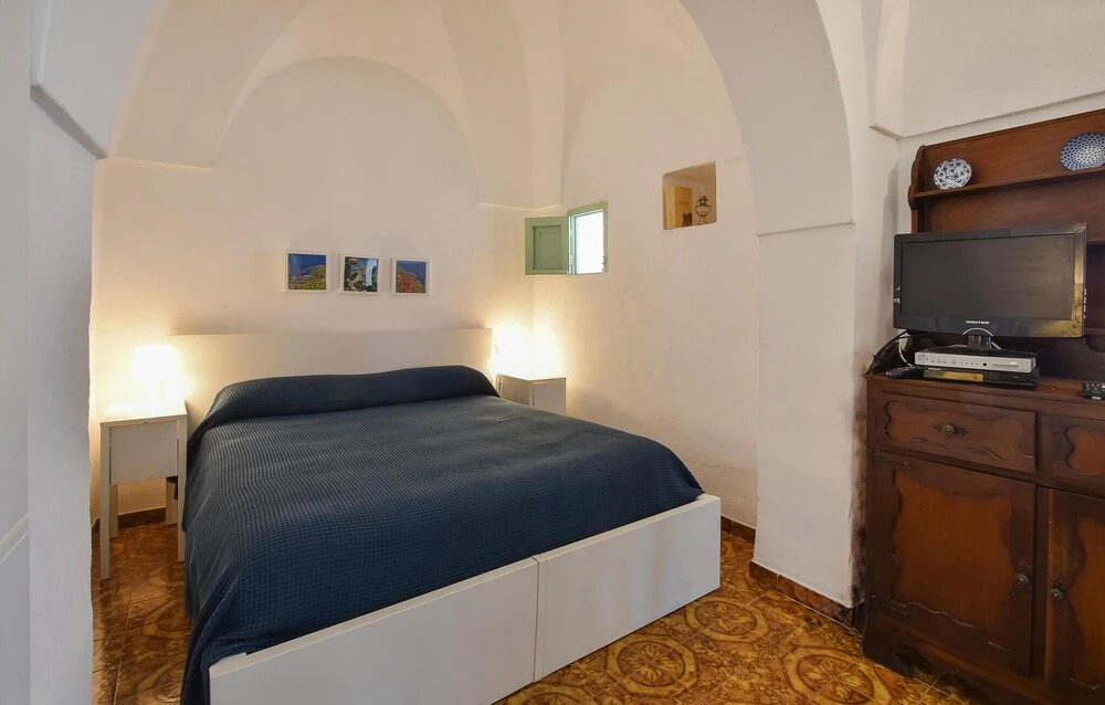Nice Home in Pantelleria With Outdoor Swimming Pool, Wifi and 2 Bedrooms