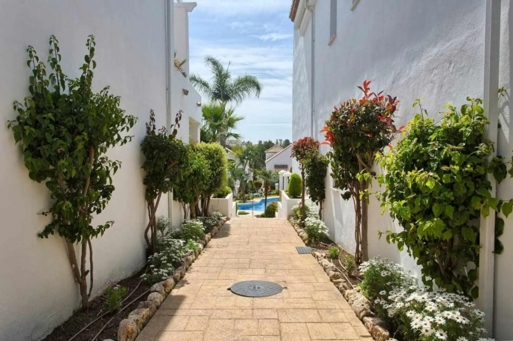 Senorio de Gonzaga Great 2 Bedroom Apartment
