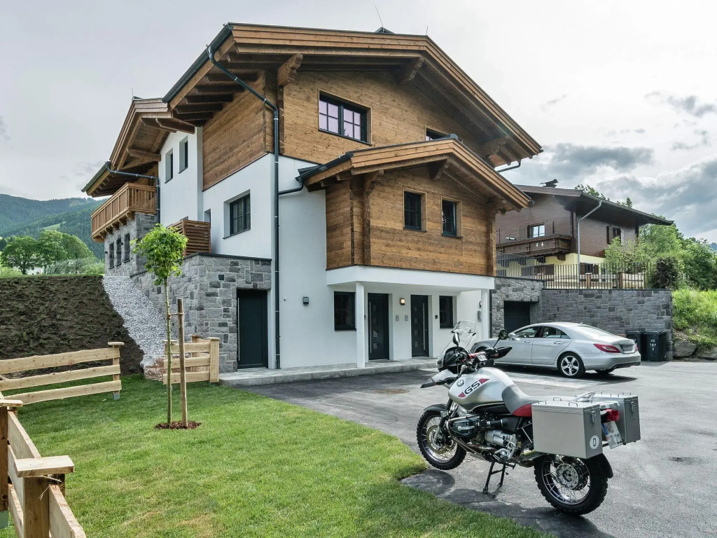 Luxury Chalet in Leogang near Ski Area