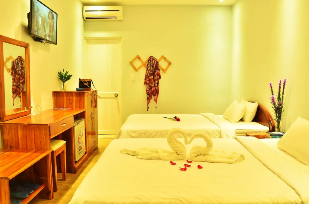Lighthouse Boutique Hotel