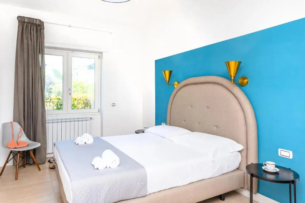 A I R Sorrento House