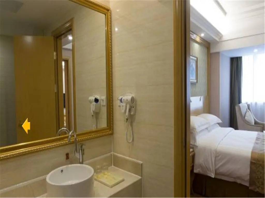 Vienna Hotel Dongguan Shatian Humen Port