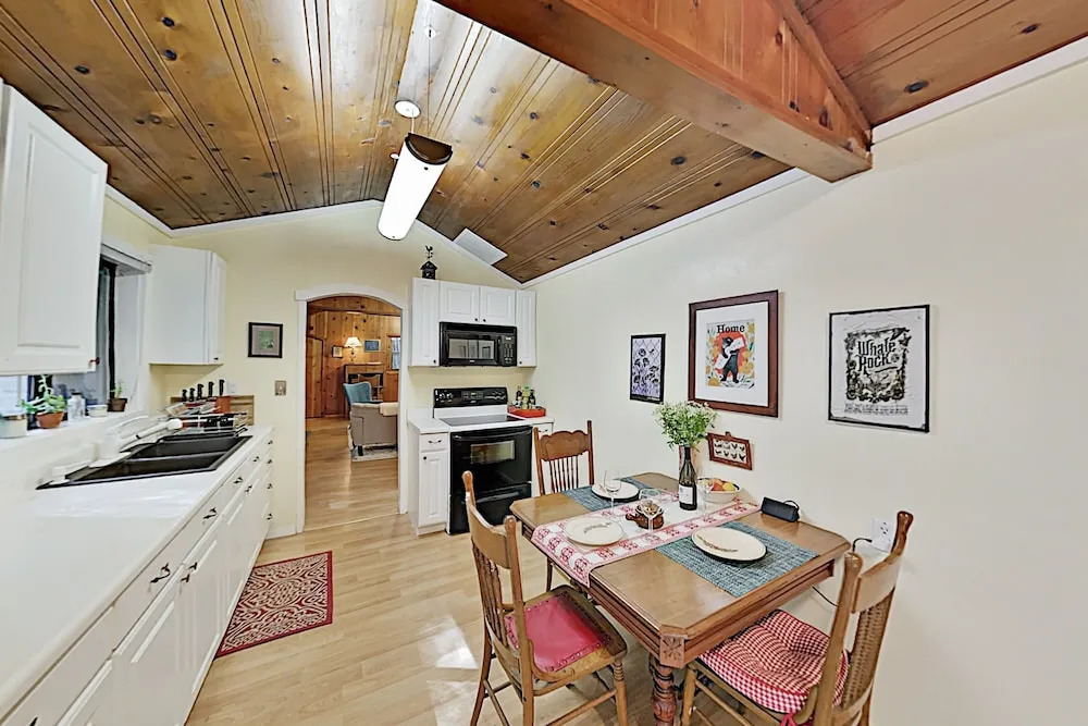 1478cher 2 Bedroom Home