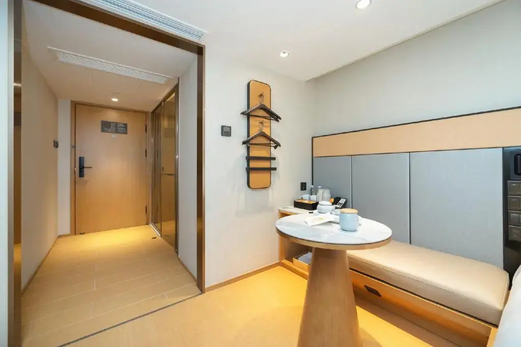 Ji Hotel Shanghai Longyang Road Magnetic Levitation Station