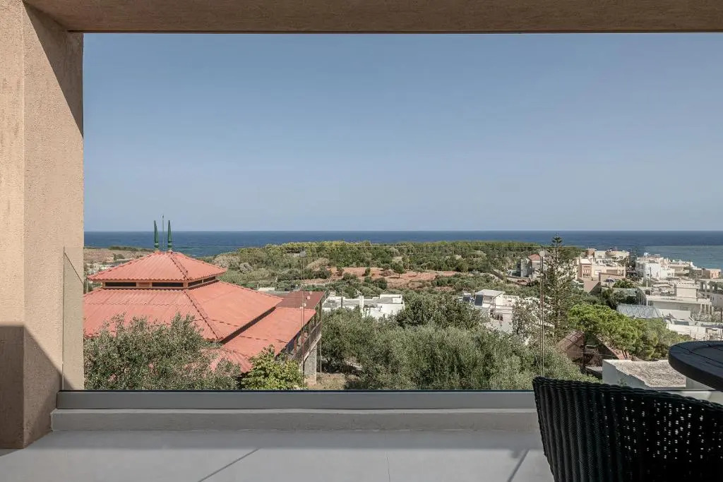 Nuovo Luxury Suites