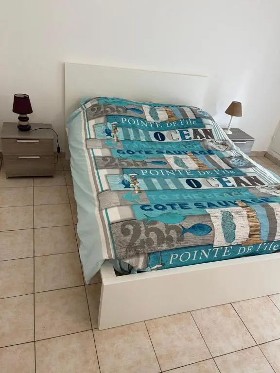 appartement charme T2 cassis plein centre