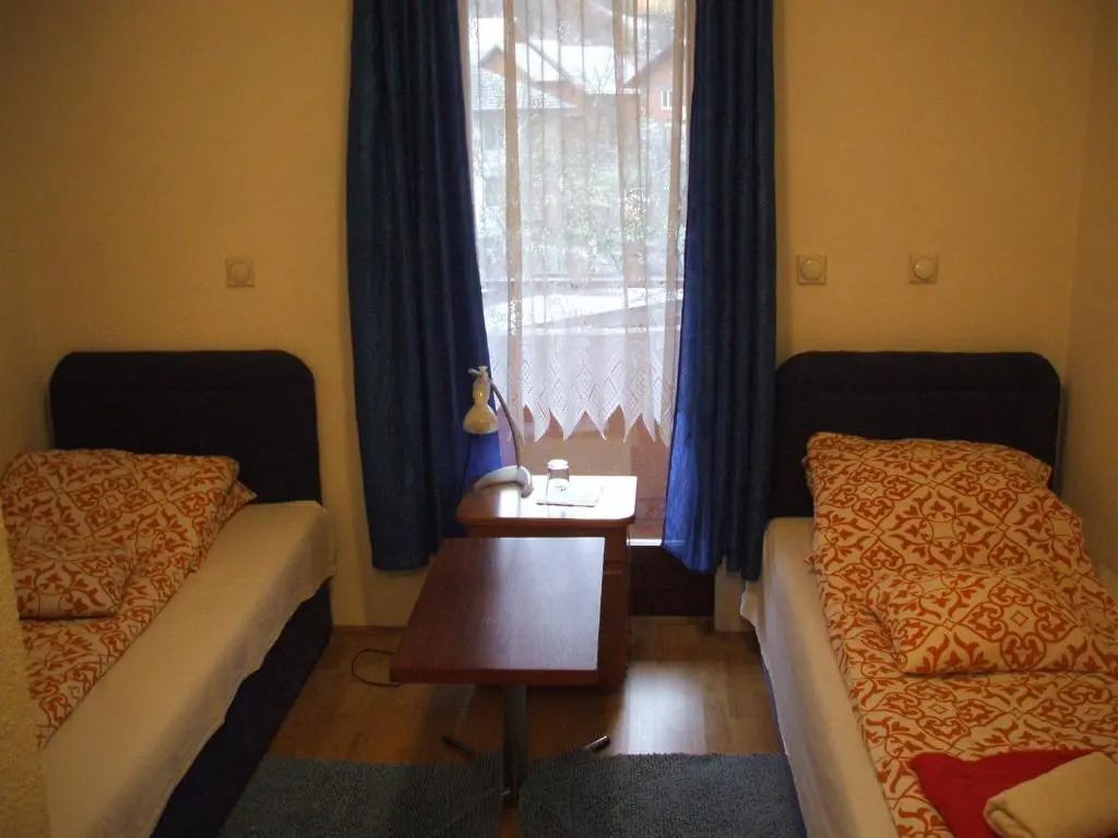 Rooms Misirlije