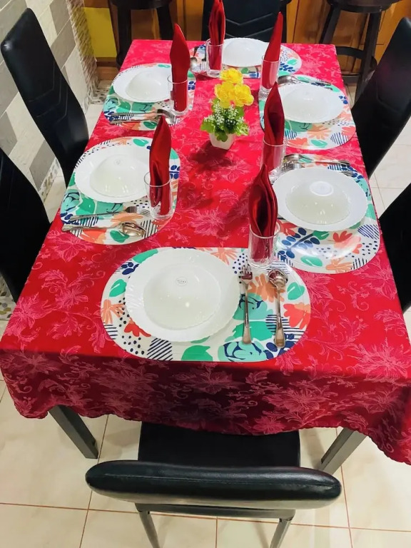 Len Staycation in Panabo 3BDR-2BR-Downstairs Wifi Netflix