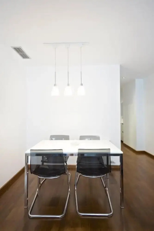 Les Corts Exclusive Apartments by Olala Homes