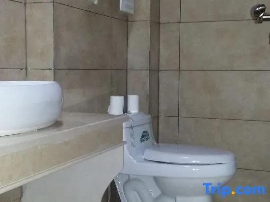 Cangnan Hongcheng Business Hotel