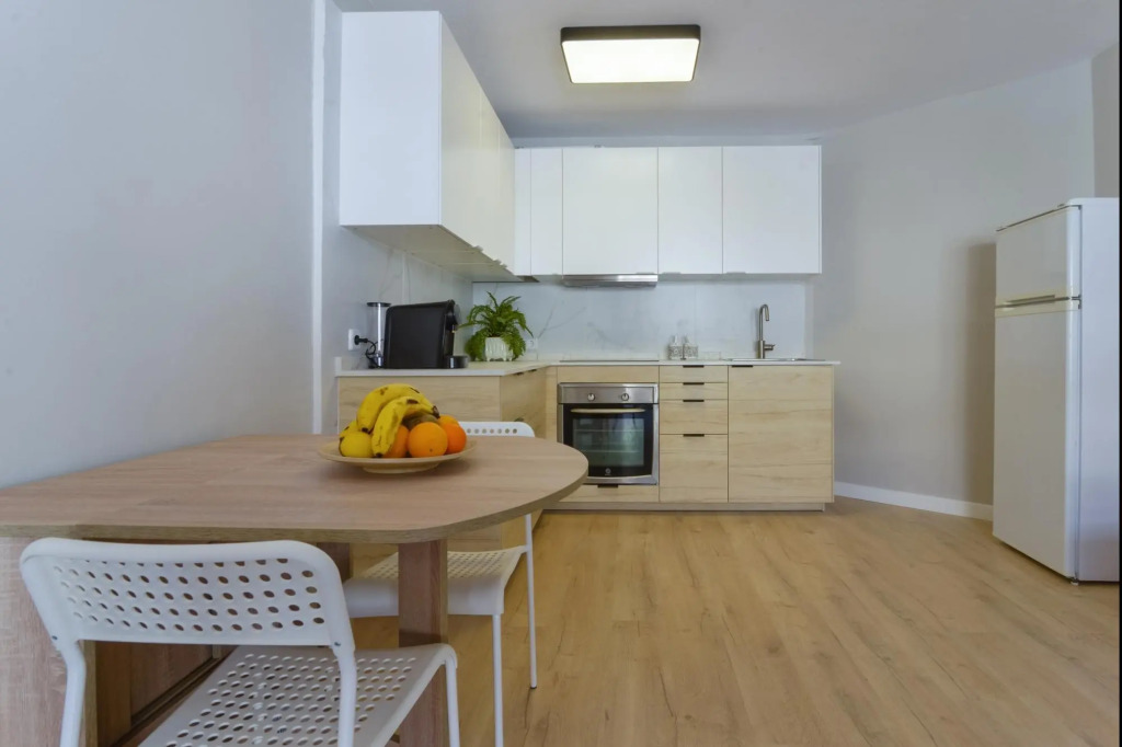 APARTAMENTO A 200 M DEL PUERTO, bonanza 15 1C