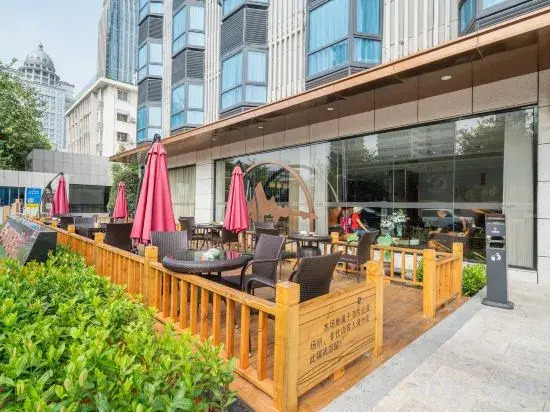 Xiashang Yixiang Lakeview Hotel (Xiamen Zhongshan Road Pedestrian Street Branch)
