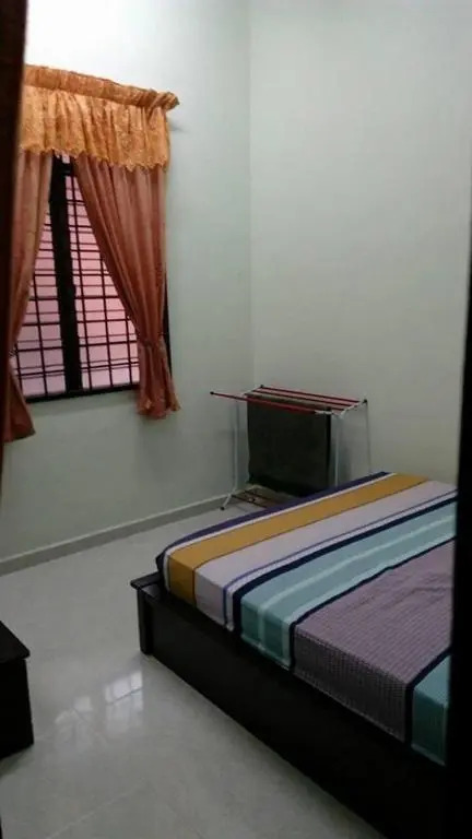 Homestay Kuala Terengganu Pak Latif