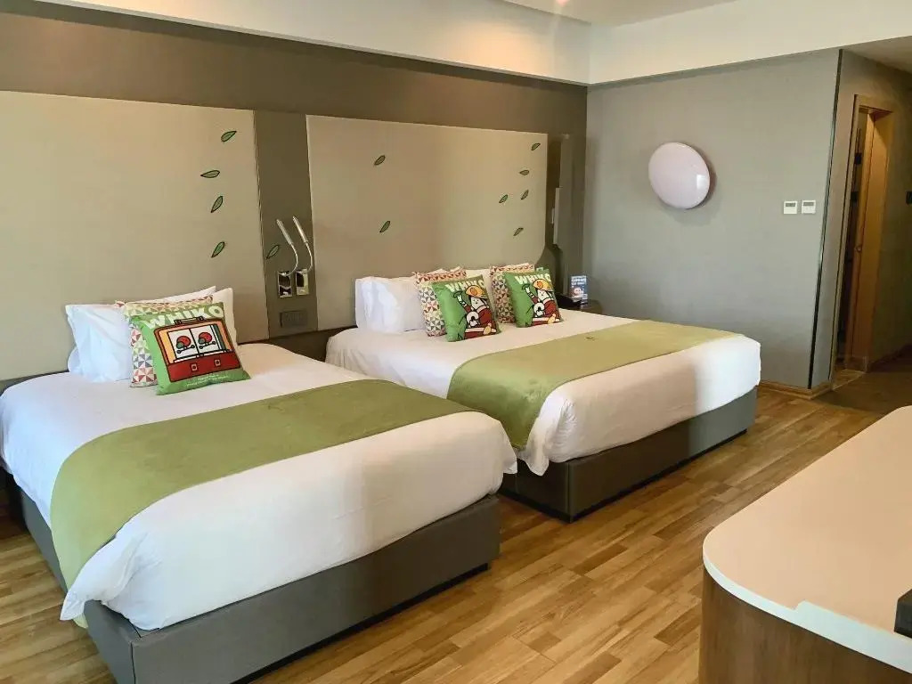 Wuzhitong Hotel (Chengdu Qilong Subway Station)