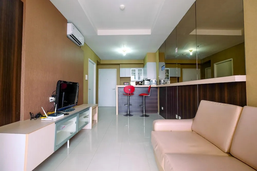 Spacious 2BR Apartment at The Lavande Residence