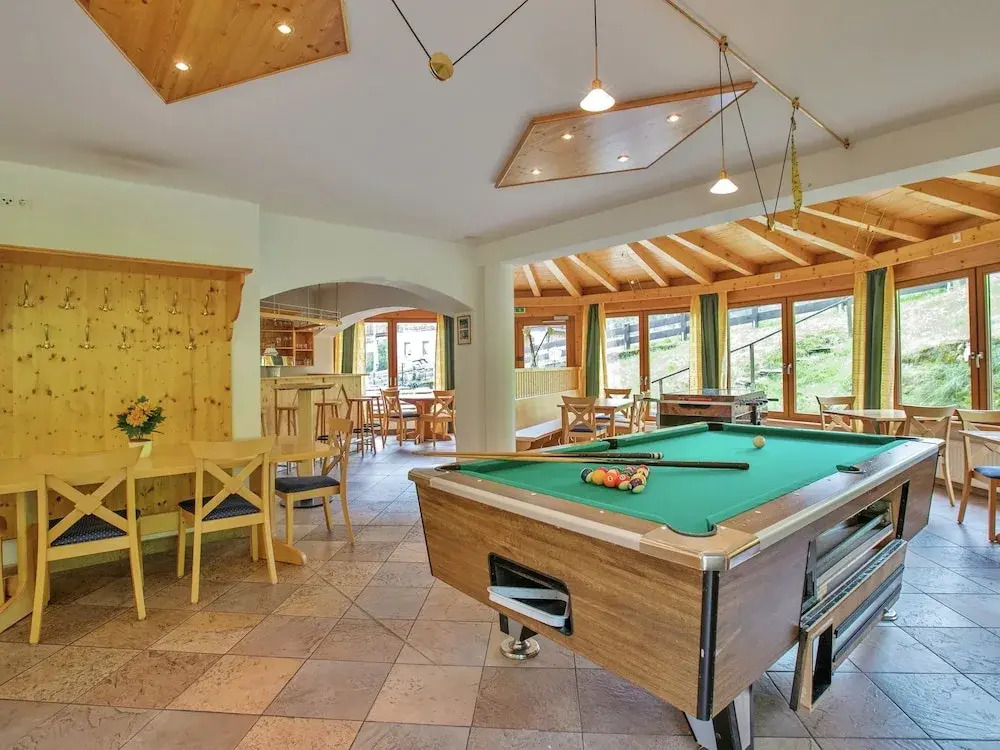 Refreshing Holiday Home With Balcony, Ski Storage, Garden