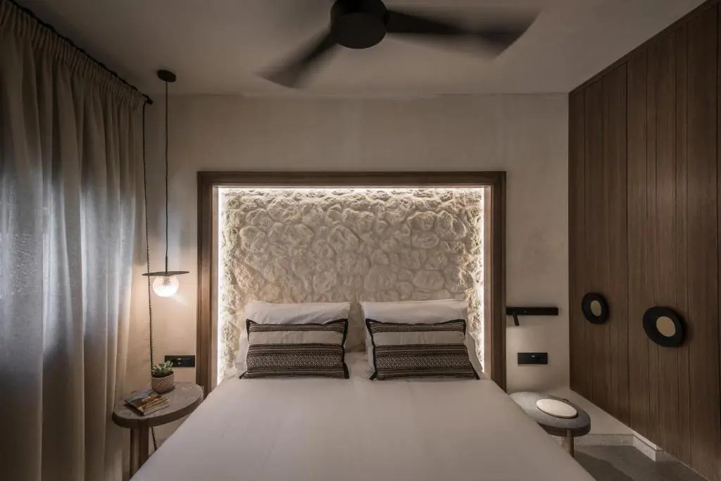 Tarsia Homes & Suites