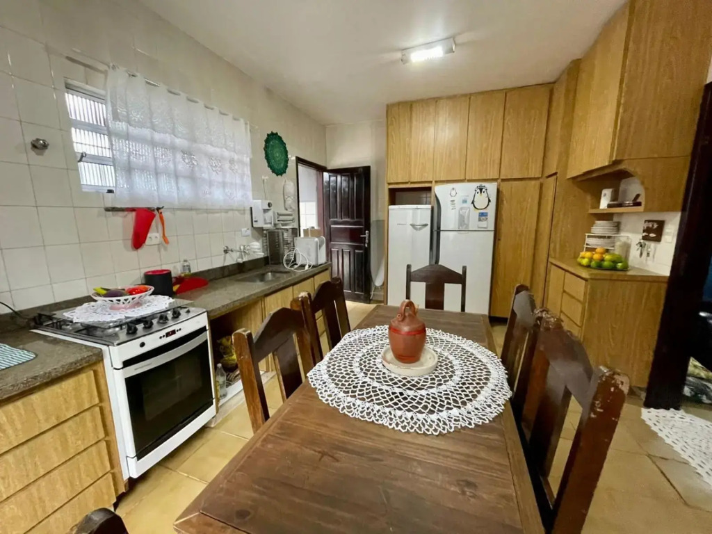Casa frente ao mar/pé na areia no Indaiá até 18 pessoas