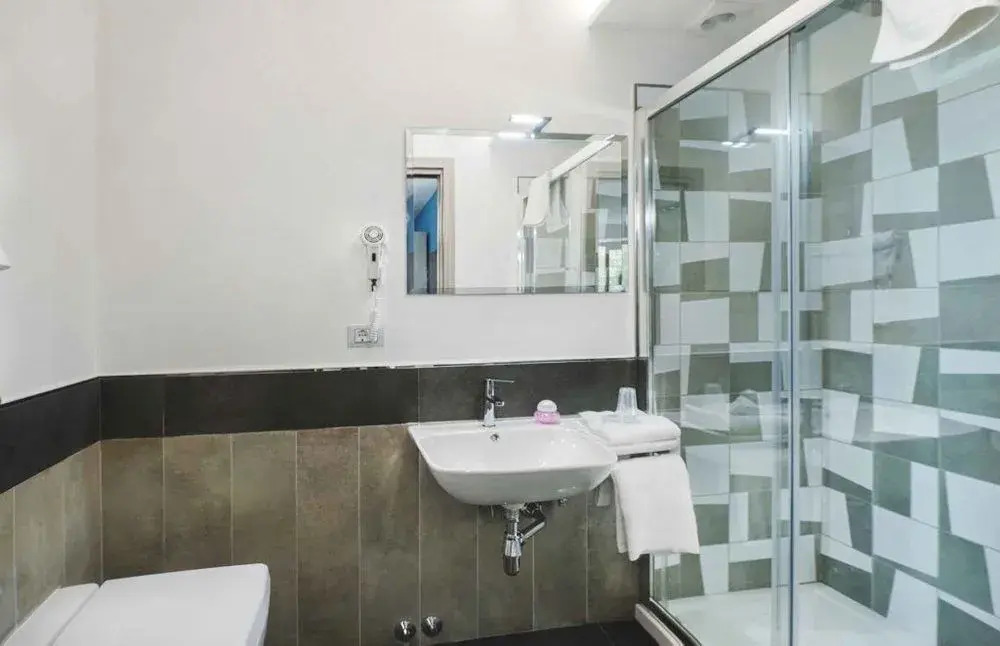 De Vivo Realty - Orange Suites Sorrento