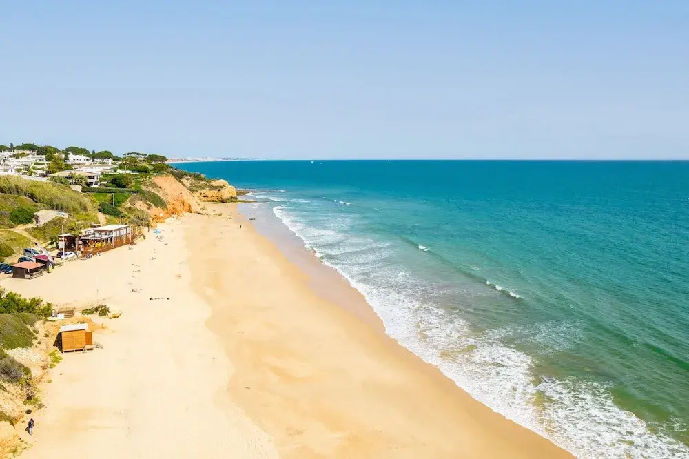 Villa Bermudas - moradia tranquila com piscina aquecível e BBQ em Albufeira