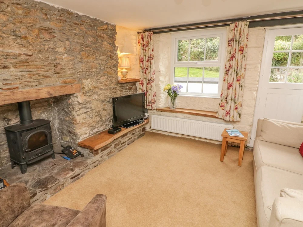 3 Rock Cottages