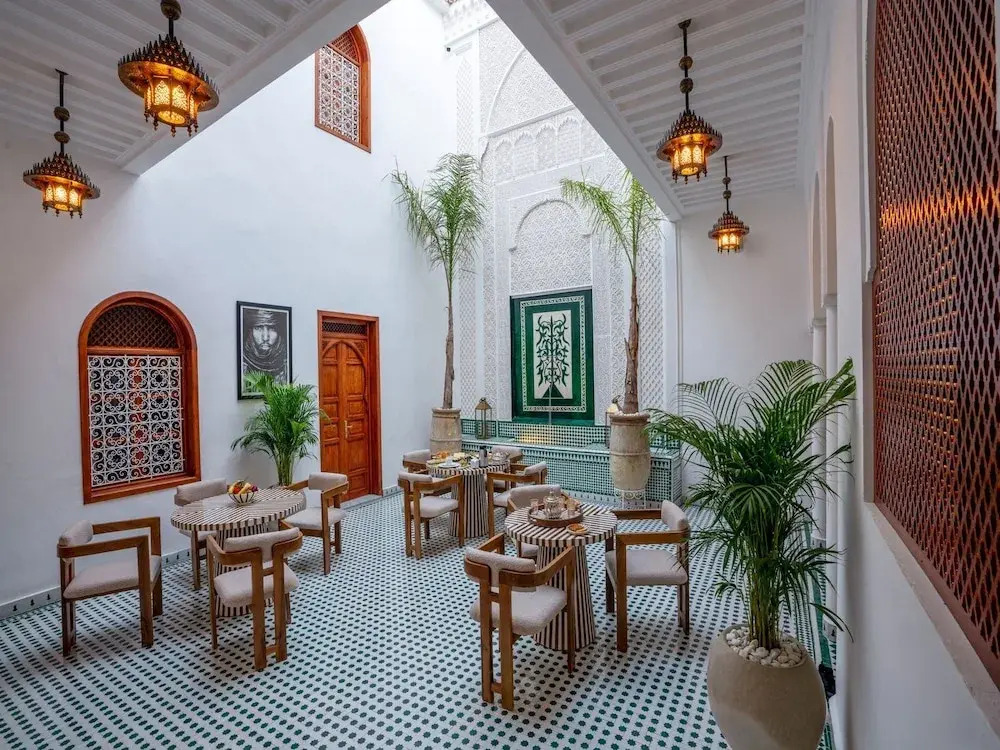Riad Dar Al-Famila & Spa
